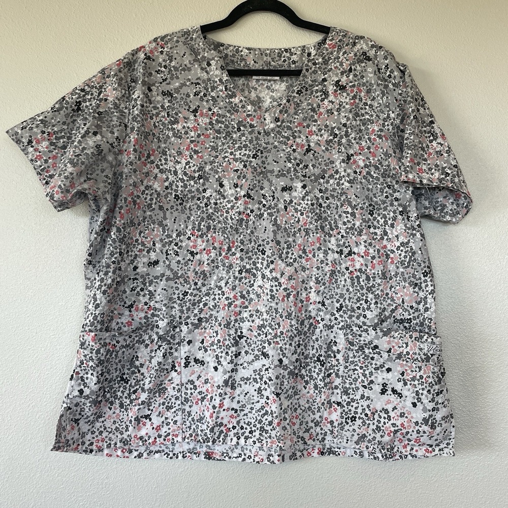 UA Scrubs White Pink and Black Scrub Top Double Pockets Women's Size Large